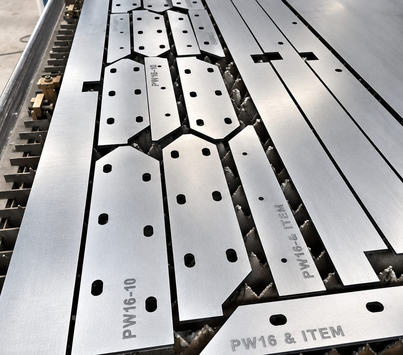12kW Slat Bed Nested Structural Plates