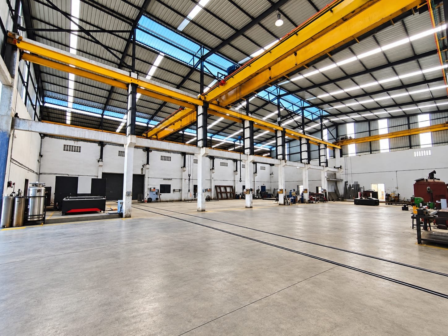 Fabrication Bay & Crane